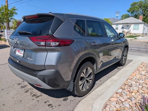 Used 2023 Nissan Rogue SV AWD/4WD image 4