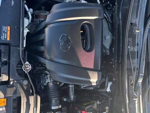 Used 2017 Toyota Yaris iA FWD image 37