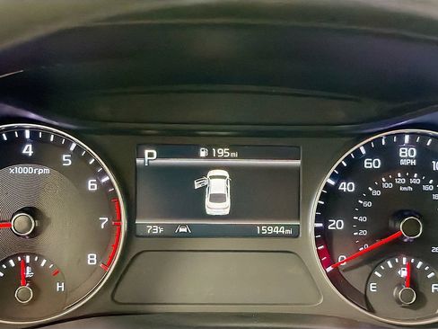 Used 2024 Kia Forte LXS FWD image 14