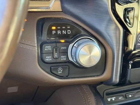 Used 2019 RAM 1500 Limited image 33