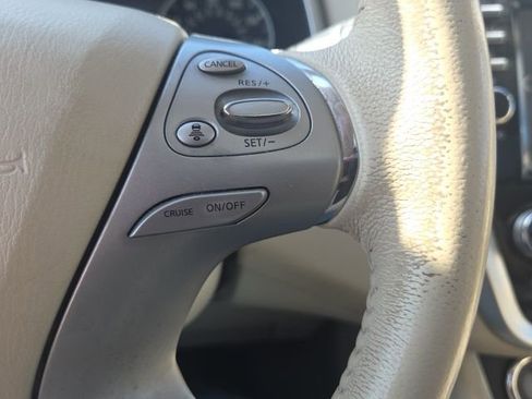 Used 2015 Nissan Murano Platinum w/ Platinum Technology Package image 38