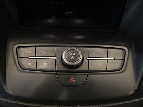 Used 2018 Ford Escape SE w/ SE Sync 3 Package image 27