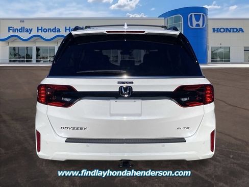 New 2026 Honda Odyssey Elite image 3