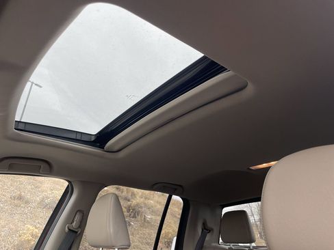 Used 2019 Honda Ridgeline RTL-E image 12