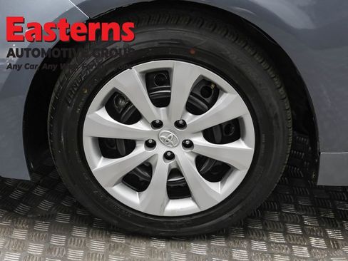 Used 2024 Toyota Corolla LE image 32