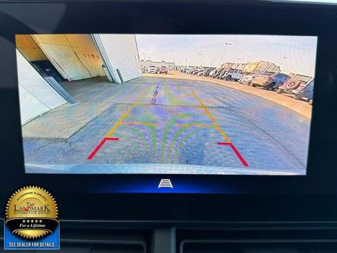 Used 2025 Chevrolet Trax LT image 13