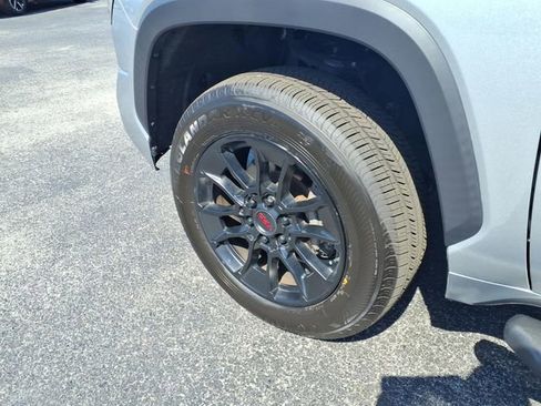 Used 2023 Toyota Tundra SR5 w/ SR5 Convenience Package image 4