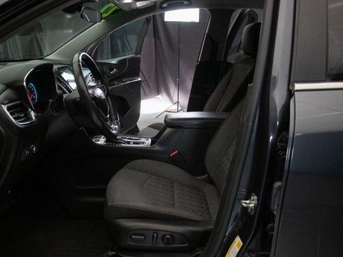 Used 2022 Chevrolet Equinox LT image 25