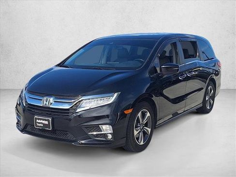 Used 2018 Honda Odyssey Touring image 4