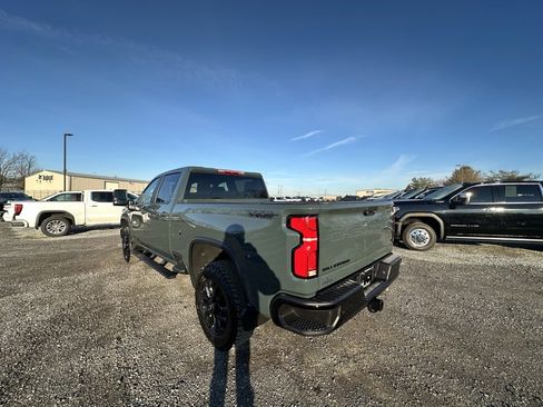 Used 2025 Chevrolet Silverado 2500 LT w/ Trail Boss Package image 8