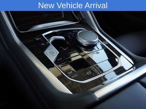 Used 2025 BMW X6 xDrive40i w/ Premium Package AWD/4WD image 22