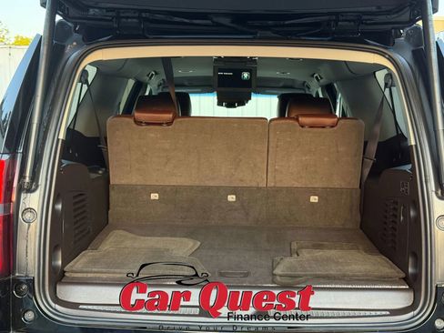 Used 2016 Chevrolet Suburban LTZ AWD/4WD image 16