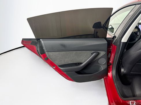 Used 2022 Tesla Model 3 RWD image 25