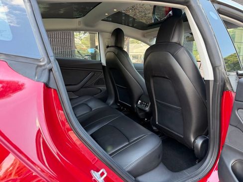 Used 2018 Tesla Model 3 Long Range AWD/4WD image 37