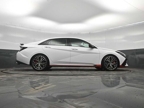 Used 2022 Hyundai Elantra N image 40