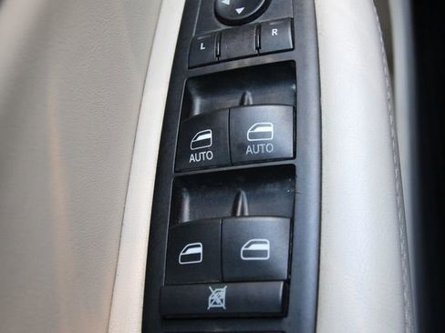 Used 2015 Chrysler 200 C w/ Navigation & Sound Group I FWD image 24