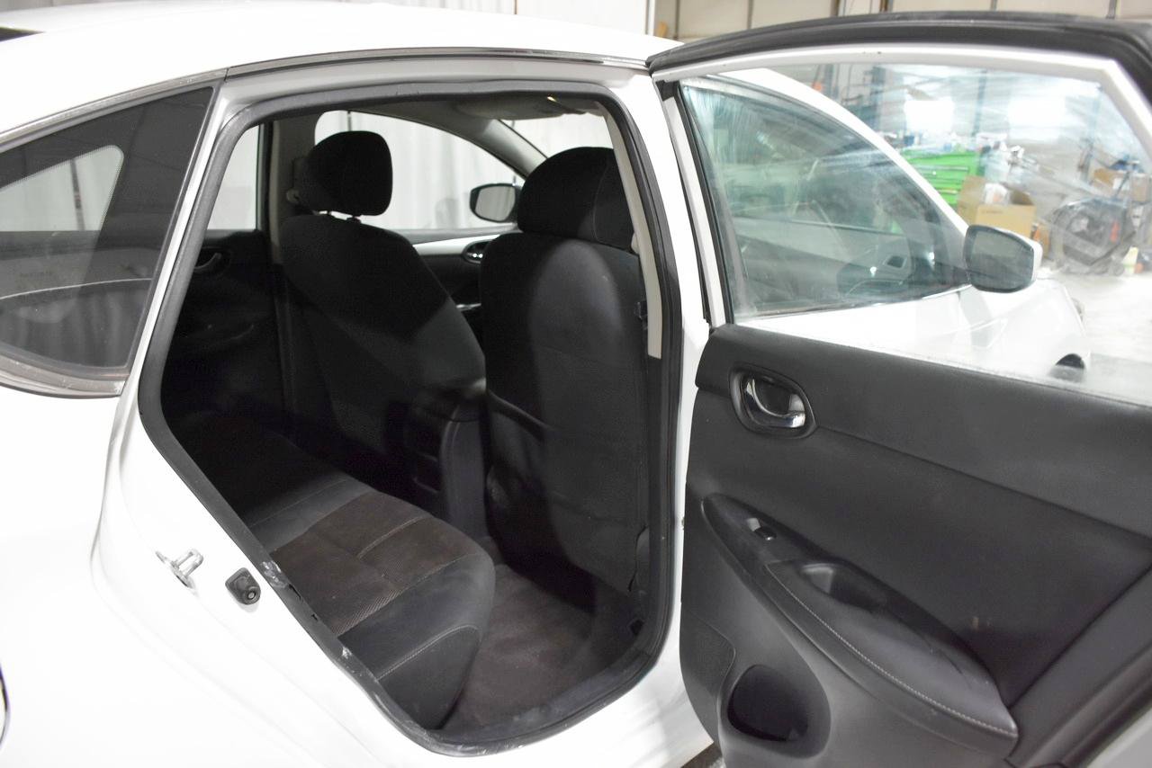 Used 2017 Nissan Sentra S FWD image 37