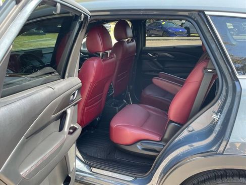 Used 2021 MAZDA CX-9 Carbon Edition image 10