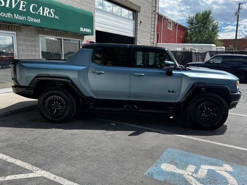 Used 2024 GMC Hummer EV 3X w/ Omega Edition AWD/4WD image 9