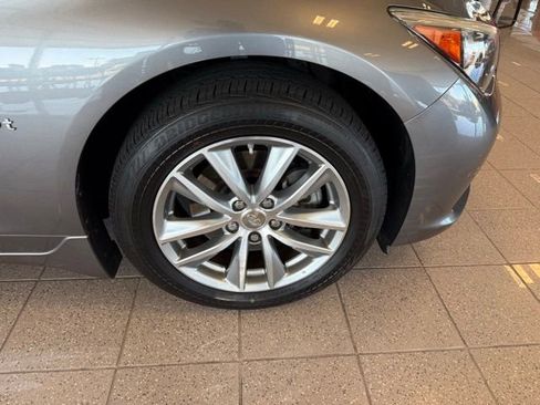 Used 2017 INFINITI Q50 Premium w/ 2.0T Premium Plus Package image 10