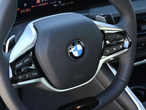 New 2026 BMW 330i Sedan w/ Convenience Package image 22