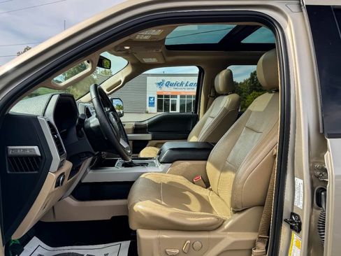 Used 2017 Ford F150 Lariat AWD/4WD image 23
