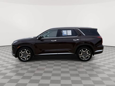 Used 2023 Hyundai Palisade Limited w/ Cargo Package AWD/4WD image 3