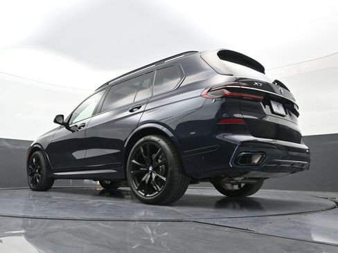 Used 2026 BMW X7 xDrive40i w/ Executive Package AWD/4WD image 29