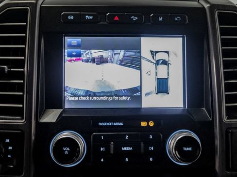 Used 2021 Ford F250 Limited AWD/4WD image 22