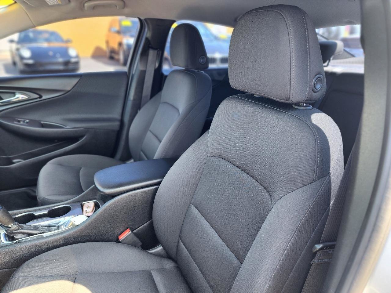 Used 2018 Chevrolet Malibu LS FWD image 14