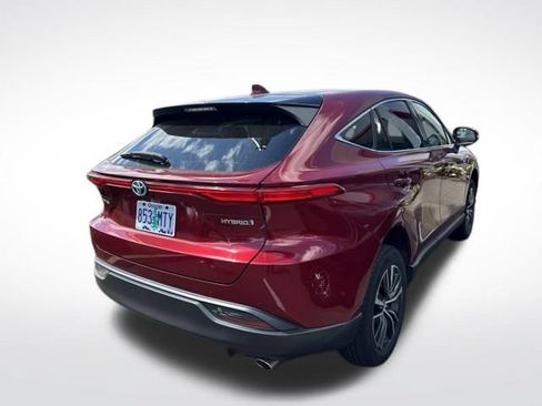 Used 2021 Toyota Venza LE w/ Carpet Mat Package (TMS) AWD/4WD image 4