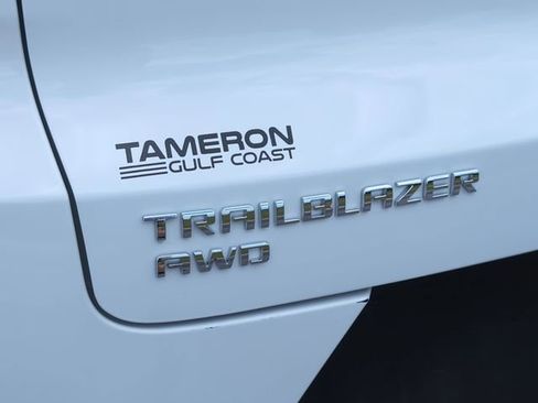 Used 2025 Chevrolet TrailBlazer LT AWD/4WD image 5