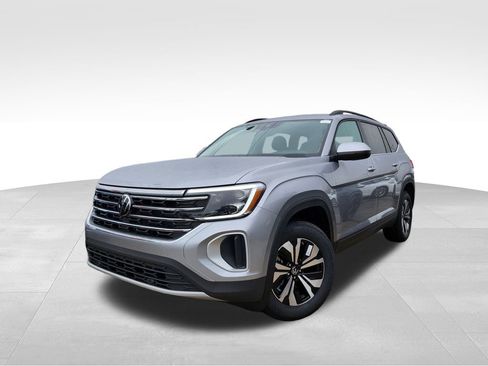 New 2026 Volkswagen Atlas SE image 3