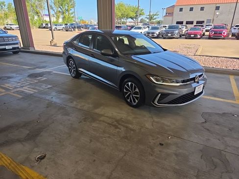 Used 2025 Volkswagen Jetta S FWD image 6