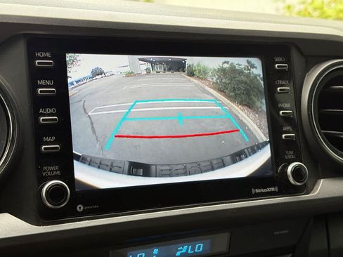 Used 2021 Toyota Tacoma TRD Sport w/ Technology Package RWD image 19