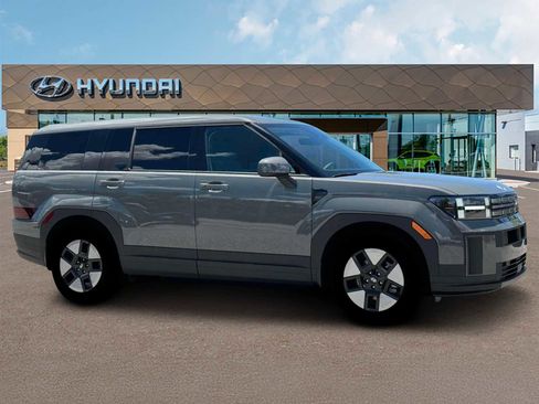 New 2026 Hyundai Santa Fe SE FWD image 9