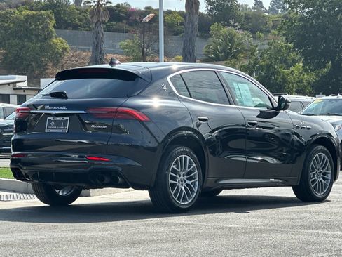 Used 2024 Maserati Grecale GT AWD/4WD image 3