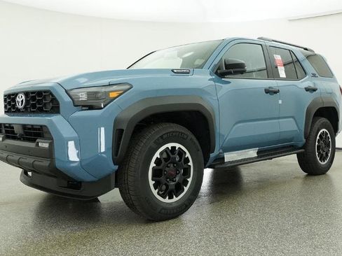 New 2026 Toyota 4Runner TRD Off-Road Premium AWD/4WD image 4