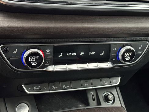 Used 2021 Audi Q5 Premium Plus w/ Premium Plus Package image 14