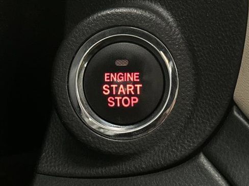 Used 2023 Subaru Outback Premium image 21