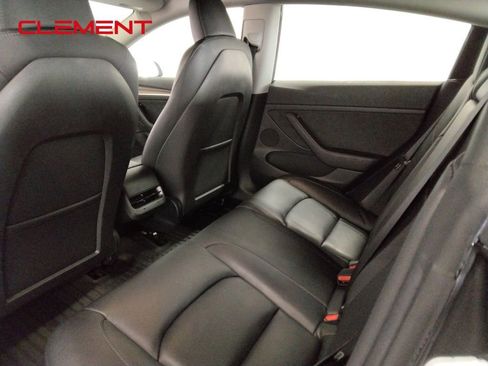 Used 2023 Tesla Model 3 Standard Range image 34