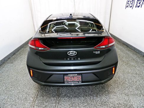 Used 2020 Hyundai Ioniq Blue FWD image 5
