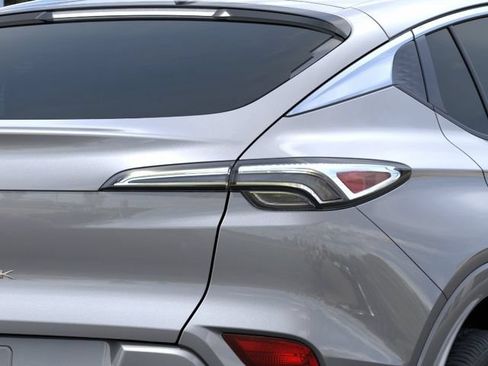 New 2026 Buick Envista Avenir FWD image 11