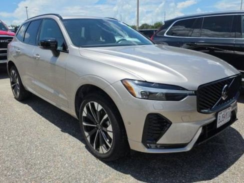 Certified 2026 Volvo XC60 B5 Plus AWD/4WD image 2