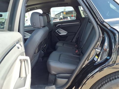 Used 2025 Audi Q3 2.0T Premium AWD/4WD image 22
