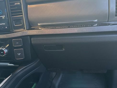 Used 2024 Ford F350 Platinum image 32