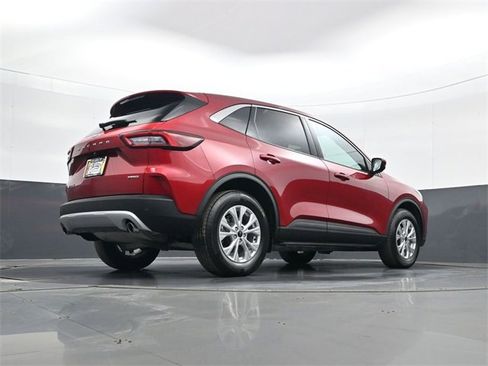 Used 2023 Ford Escape Active w/ Tech Pack #2 image 25