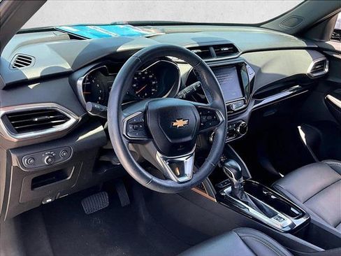 Certified 2021 Chevrolet TrailBlazer ACTIV w/ Sun and Liftgate Package AWD/4WD image 14