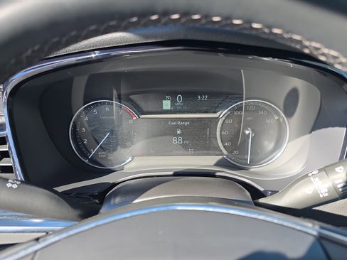 Used 2025 Cadillac XT5 Premium Luxury image 33