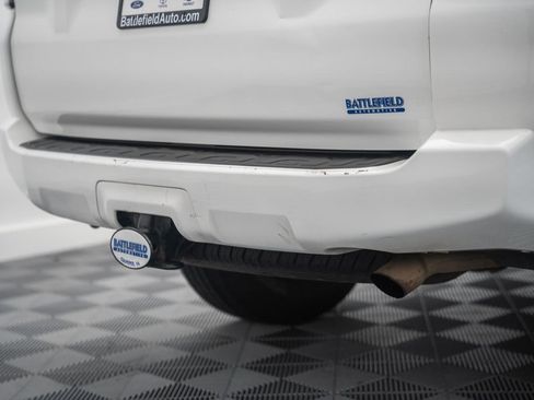 Used 2023 Toyota 4Runner SR5 Premium w/ Moonroof Package RWD image 9